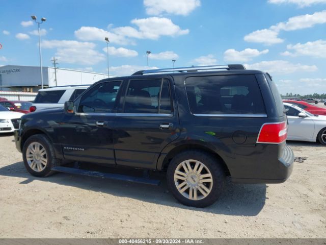 5LMJJ2H55EEL03310 Lincoln Navigator