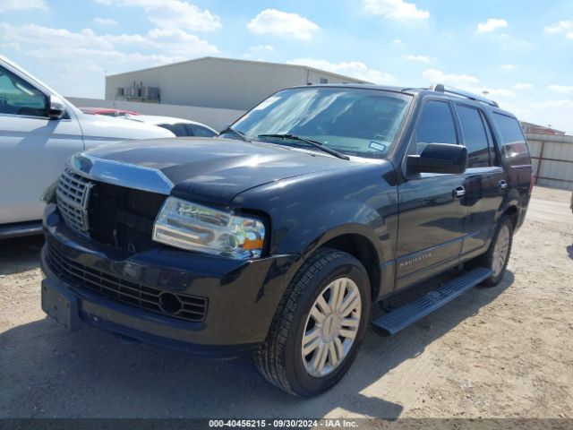 5LMJJ2H55EEL03310 Lincoln Navigator