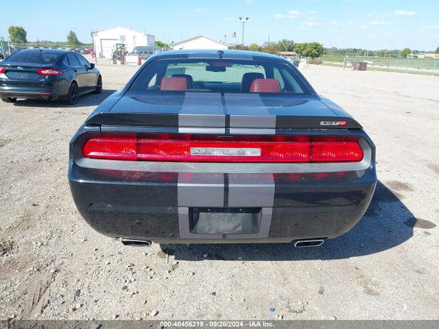 Dodge Challenger Srt8 2014 2C3CDYCJ3EH251171 Image 16