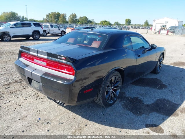 Dodge Challenger Srt8 2014 2C3CDYCJ3EH251171 Image 4