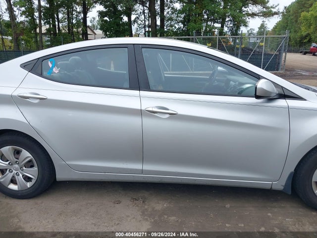Hyundai ELANTRA SE 2016 KMHDH4AE7GU575772 Image 13