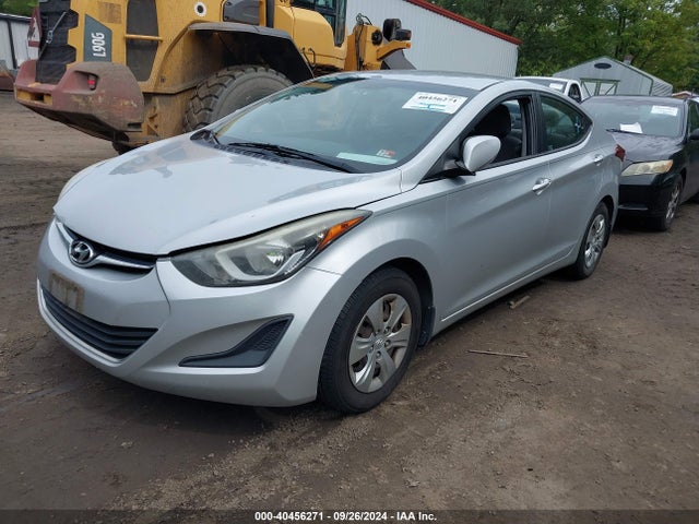Hyundai ELANTRA SE 2016 KMHDH4AE7GU575772 Image 2