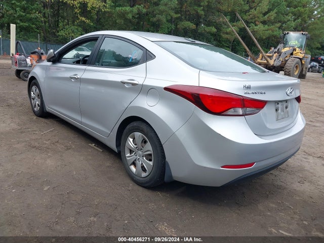 Hyundai ELANTRA SE 2016 KMHDH4AE7GU575772 Image 3