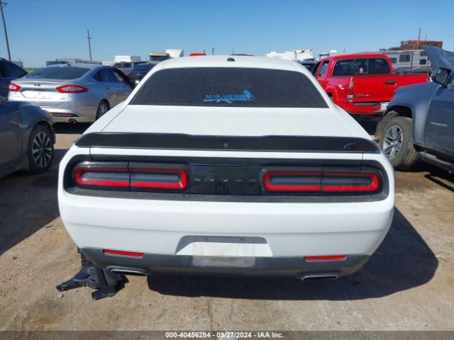 2C3CDZGG6NH165504 Dodge Challenger Sxt Awd