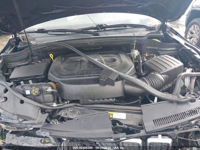 1C4RJFBG7JC157039 Jeep Grand Cherokee Sterling Edition 4x4