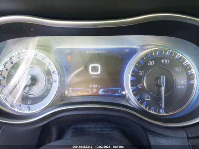 2C3CCAAG4KH666318 Chrysler 300 Touring L