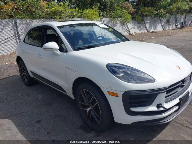 2024 PORSCHE MACAN WP1AA2A56RLB16921 Photo 0