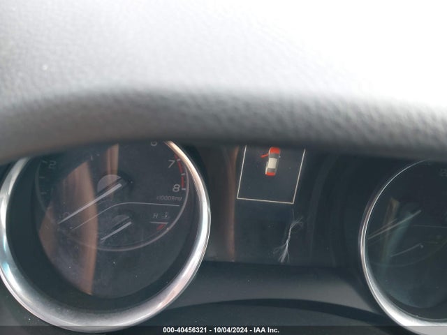 4T1B11HK0JU136653 Toyota CAMRY SE
