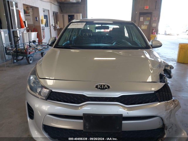 Продаж на аукціоні авто 2018 Kia Rio S, vin: 3KPA24AB8JE100250, номер лоту: 40456339
