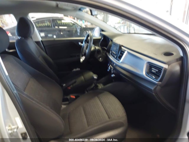 Продаж на аукціоні авто 2018 Kia Rio S, vin: 3KPA24AB8JE100250, номер лоту: 40456339