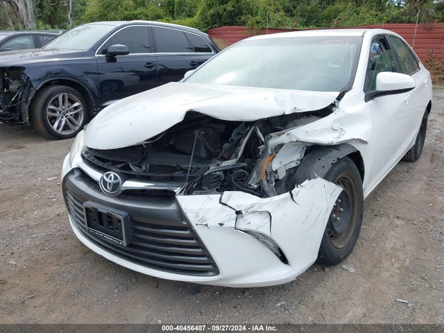 Продаж на аукціоні авто 2017 Toyota Camry Le, vin: 4T1BF1FK0HU268567, номер лоту: 40456407