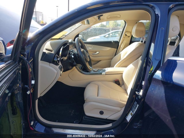 WDC0G4JB5KV130231 Mercedes-Benz GLC 300