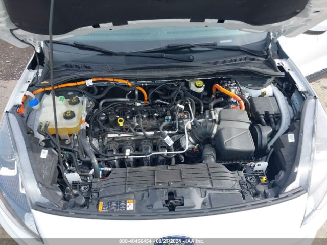 1FMCU0BZ8MUA59353 Ford Escape Se Hybrid