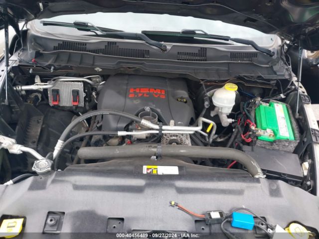 1C6RR7MT9HS820918 RAM 1500 Night  4x4 5'7 Box