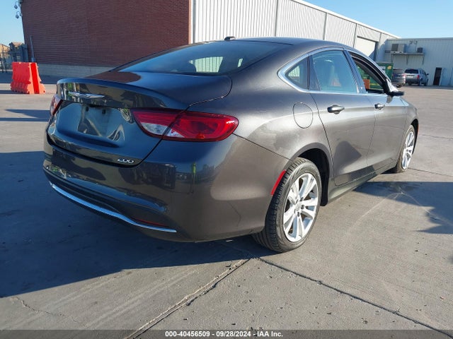 Chrysler 200 Limited 2016 1C3CCCAB7GN159346 Image 4