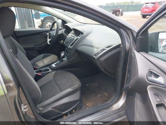Ford FOCUS SE 2014 1FADP3F21EL363197 Image 5