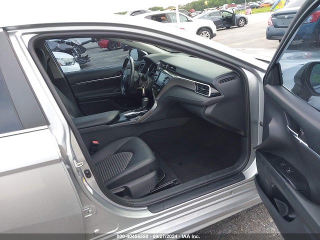 Toyota CAMRY SE 2018 4T1B11HKXJU062528 Image 5