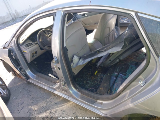 Hyundai SONATA SE 2016 5NPE24AF7GH364102 Image 15