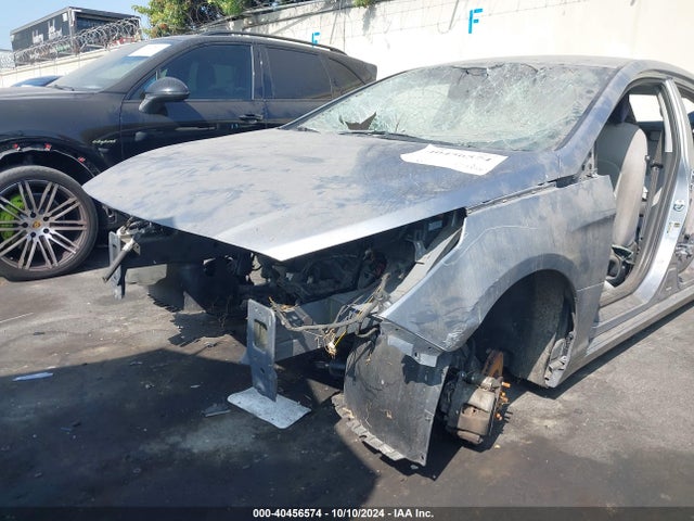 Hyundai SONATA SE 2016 5NPE24AF7GH364102 Image 18