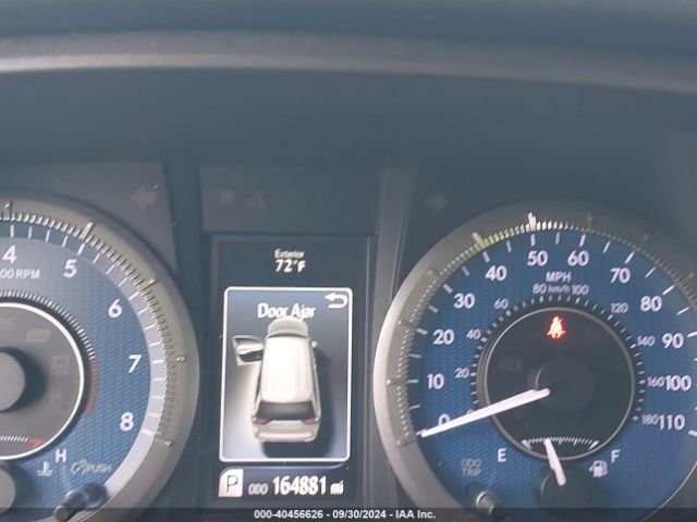 5TDYZ3DC2HS809944 Toyota Sienna Xle 8 Passenger