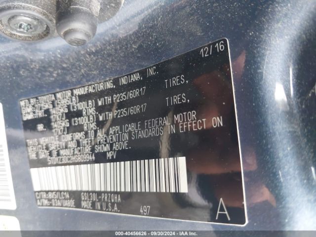 5TDYZ3DC2HS809944 Toyota Sienna Xle 8 Passenger