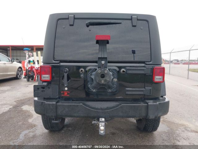 1C4BJWDG7HL745497 Jeep Wrangler Unlimited Sport 4x4