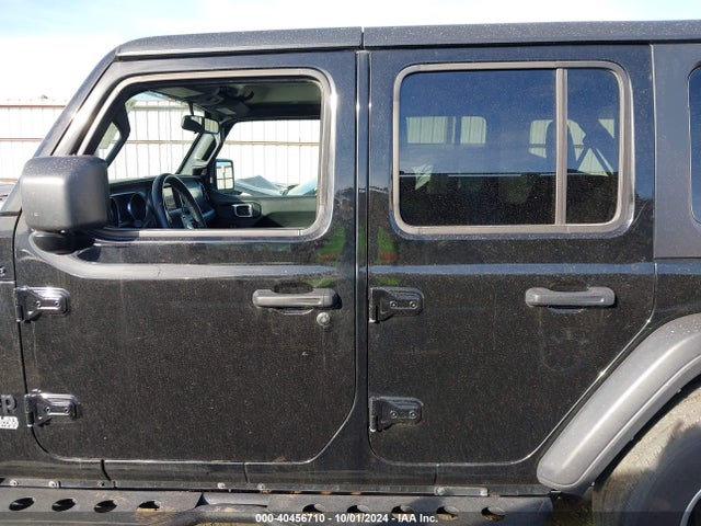 1C4HJXDM8MW727072 Jeep Wrangler Unlimited Sport S 4x4