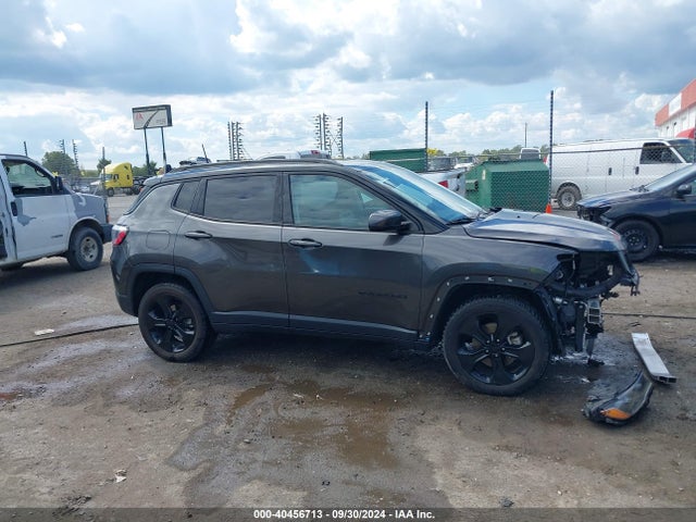 3C4NJCBB1KT613267 Jeep Compass Altitude Fwd