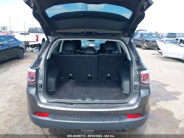 3C4NJCBB1KT613267 Jeep Compass Altitude Fwd
