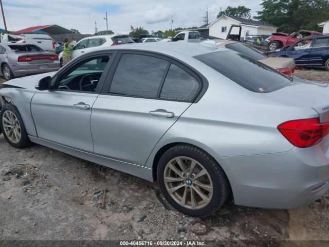 WBA8E1G54HNU13983 BMW 320i