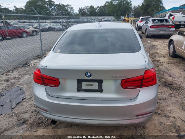 WBA8E1G54HNU13983 BMW 320i