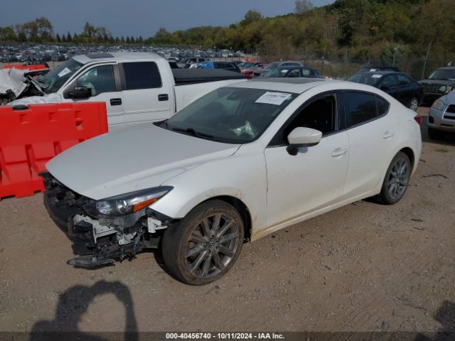 3MZBN1V34JM256219 Mazda Mazda3 Touring