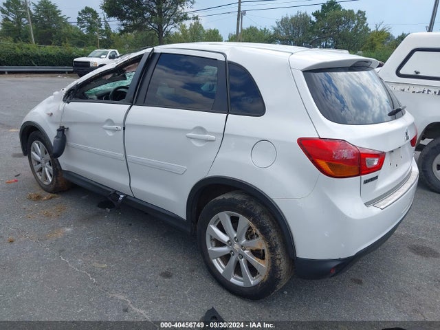 2015 MITSUBISHI OUTLANDER SPORT 4A4AP3AW9FE025536 Photo 2