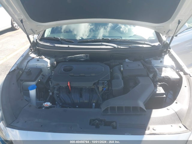 Hyundai SONATA SE 2019 5NPE24AF2KH796797 Image 10