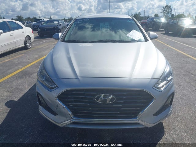 Hyundai SONATA SE 2019 5NPE24AF2KH796797 Image 12
