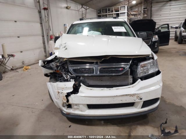 3C4PDCAB7JT195961 Dodge JOURNEY SE