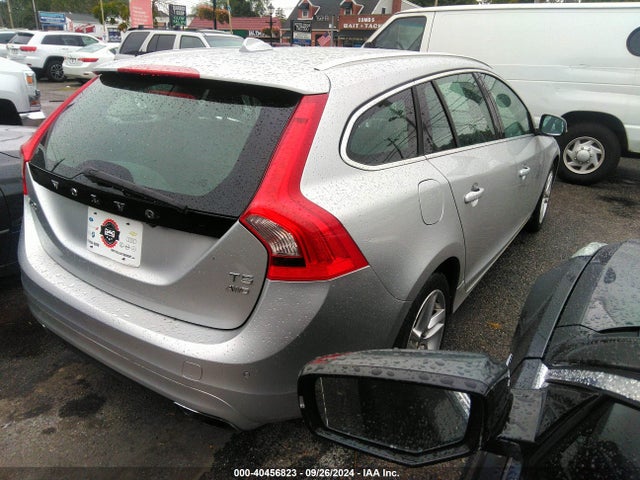 Volvo V60 Premier 2015 YV1612SK9F1263151 Image 4