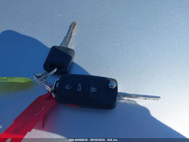 3VWLL7AJ0EM321249 Volkswagen Jetta 2.0l Tdi