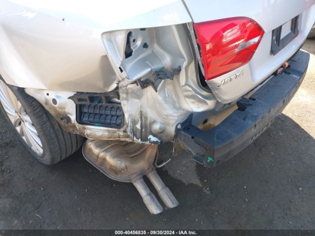 3VWLL7AJ0EM321249 Volkswagen Jetta 2.0l Tdi
