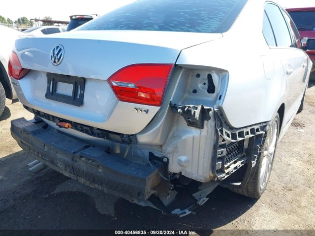 3VWLL7AJ0EM321249 Volkswagen Jetta 2.0l Tdi