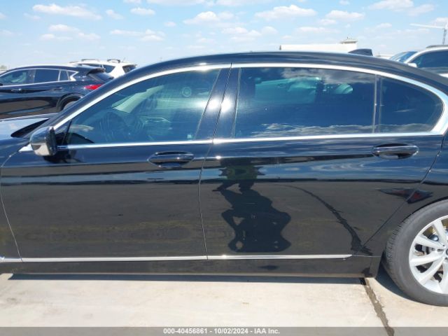 WBA7T2C00LGL17637 BMW 740I