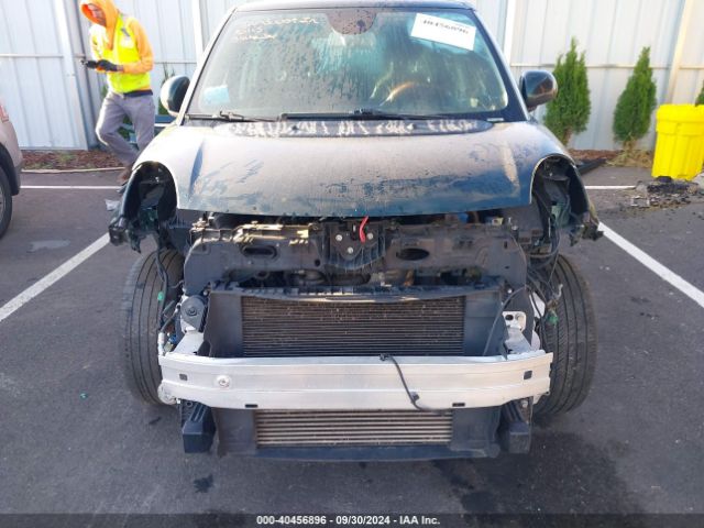 ZFBCFADHXEZ013863 Fiat 500L TREKKING