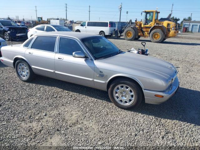 2001 JAGUAR XJ8 SAJDA14C51LF20773 Photo 0