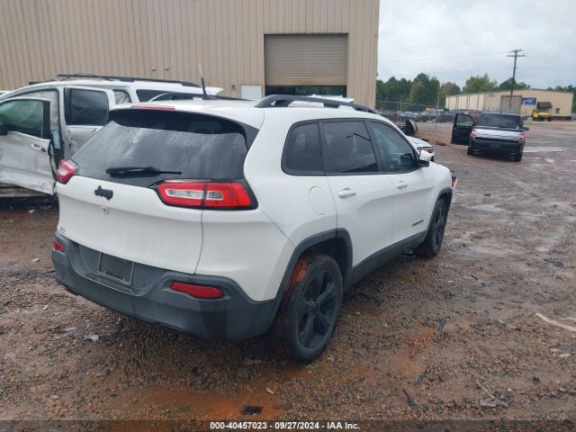 1C4PJLCB3GW222050 Jeep Cherokee Altitude
