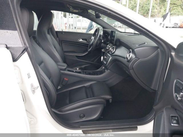 WDDSJ4GB3JN544927 Mercedes-Benz CLA 250 4MATIC