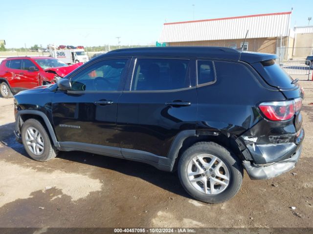 3C4NJCABXJT376309 Jeep Compass Sport Fwd