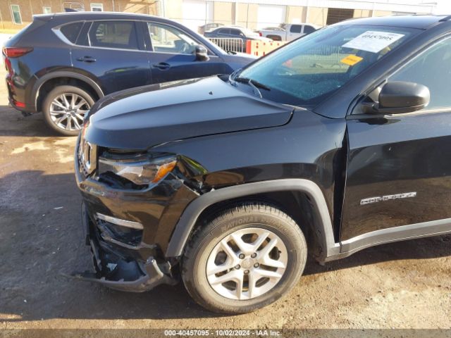 3C4NJCABXJT376309 Jeep Compass Sport Fwd