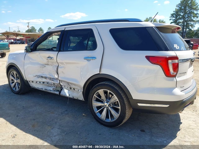 Ford Explorer Limited 2018 1FM5K7F88JGC13787 Image 3
