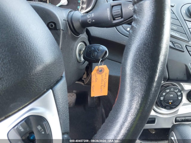 Ford FIESTA SE 2014 3FADP4EJ5EM108095 Image 11