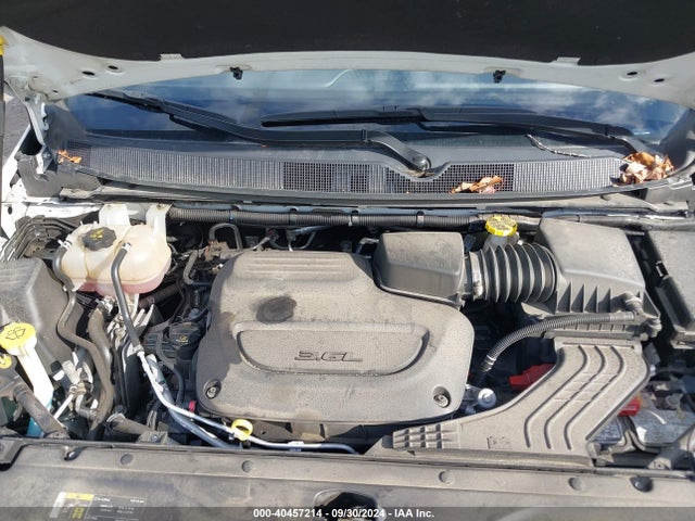 2C4RC1AG5MR568739 Chrysler Voyager L